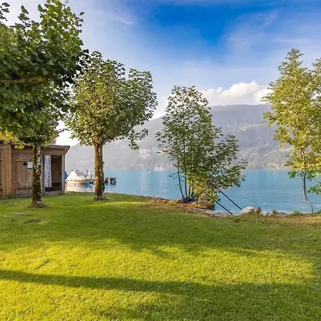 Hid Ag: Lakeview Mit Parkplatz Und Balkon