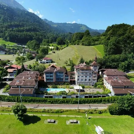 Apartman Hid Ag: Lakeview Mit Parkplatz Und Balkon Därligen